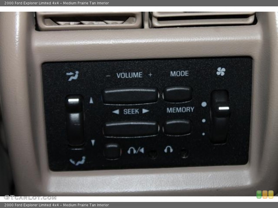 Medium Prairie Tan Interior Controls for the 2000 Ford Explorer Limited 4x4 #82544939