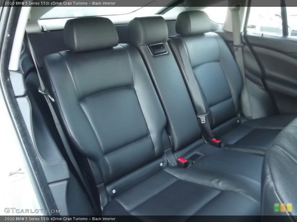 Black Interior Rear Seat for the 2010 BMW 5 Series 550i xDrive Gran Turismo #82558501