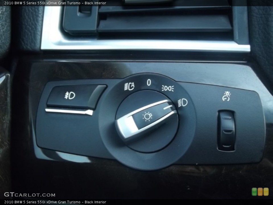 Black Interior Controls for the 2010 BMW 5 Series 550i xDrive Gran Turismo #82558684
