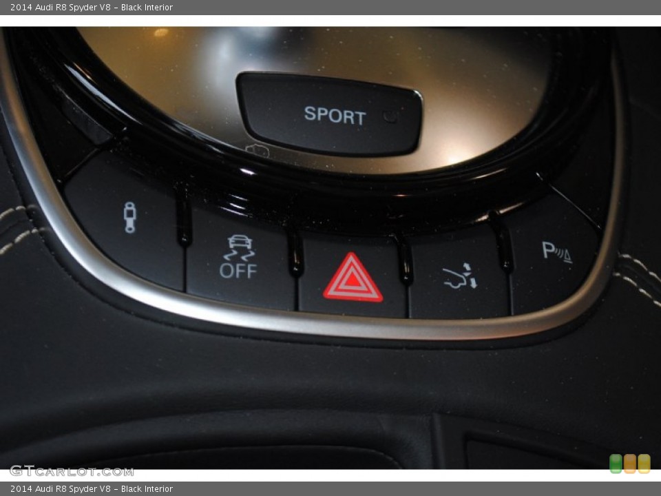 Black Interior Controls for the 2014 Audi R8 Spyder V8 #82568711