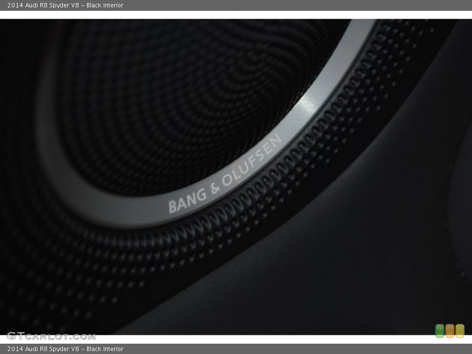 Black Interior Audio System for the 2014 Audi R8 Spyder V8 #82568896