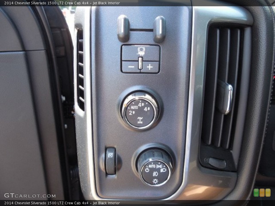 Jet Black Interior Controls for the 2014 Chevrolet Silverado 1500 LTZ Crew Cab 4x4 #82570216