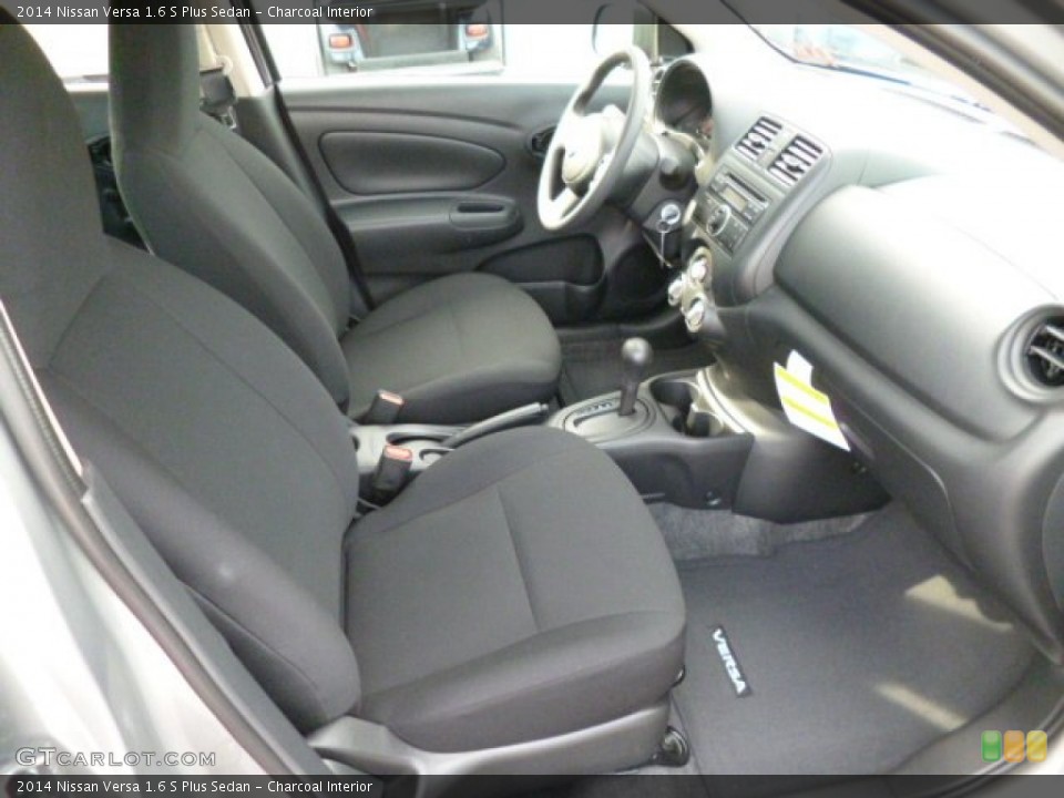 Charcoal Interior Photo for the 2014 Nissan Versa 1.6 S Plus Sedan #82581790