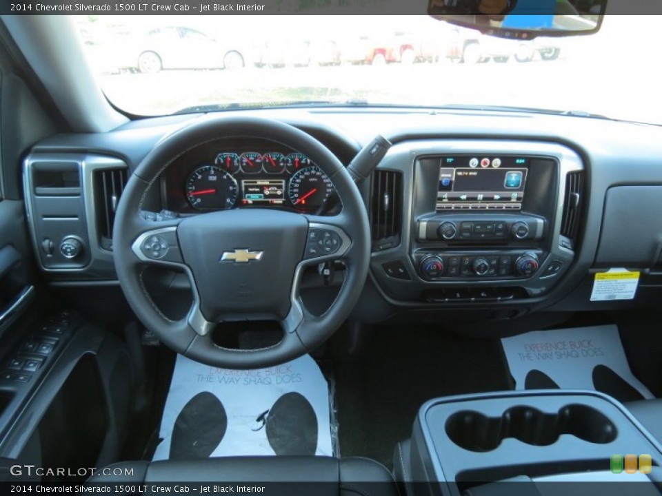 Jet Black Interior Dashboard for the 2014 Chevrolet Silverado 1500 LT Crew Cab #82584404