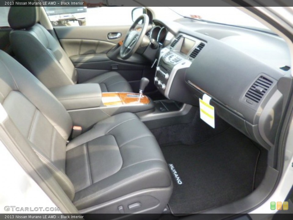 Black Interior Photo for the 2013 Nissan Murano LE AWD #82584473