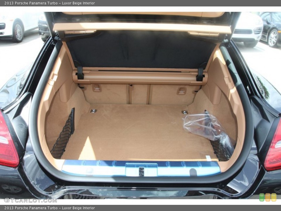 Luxor Beige Interior Trunk for the 2013 Porsche Panamera Turbo #82592132
