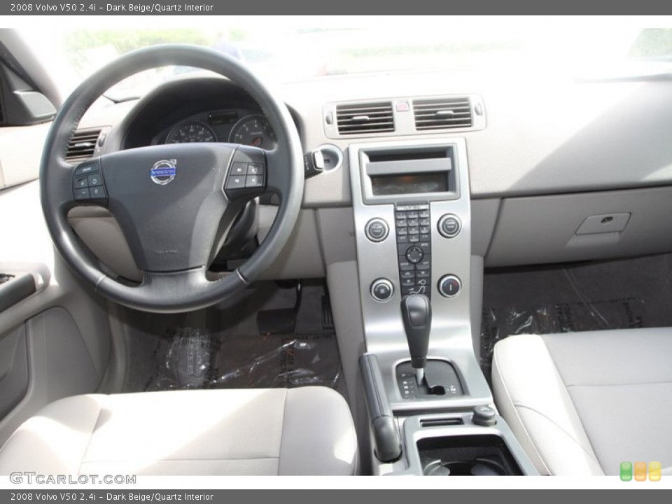 Dark Beige/Quartz Interior Dashboard for the 2008 Volvo V50 2.4i #82595887