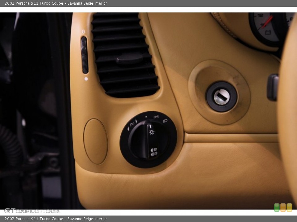 Savanna Beige Interior Controls for the 2002 Porsche 911 Turbo Coupe #82598464