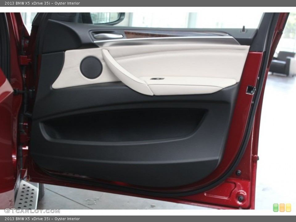 Oyster Interior Door Panel for the 2013 BMW X5 xDrive 35i #82647452