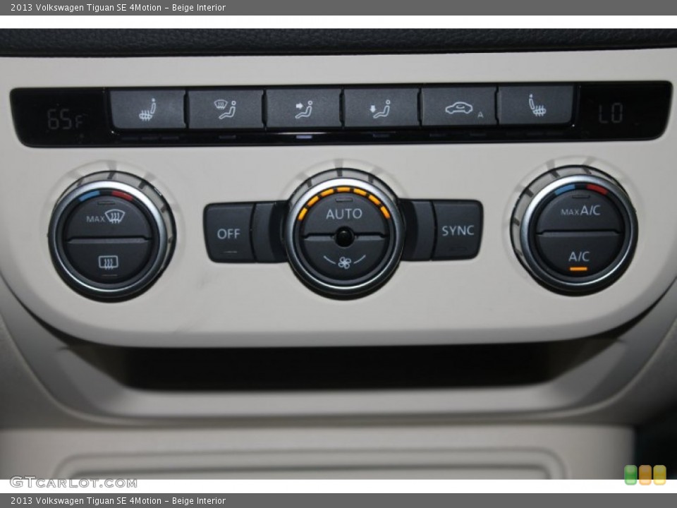 Beige Interior Controls for the 2013 Volkswagen Tiguan SE 4Motion #82656333