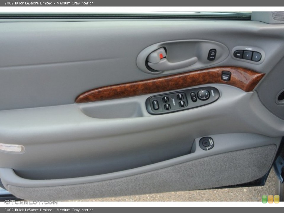 Medium Gray Interior Door Panel for the 2002 Buick LeSabre Limited #82659178