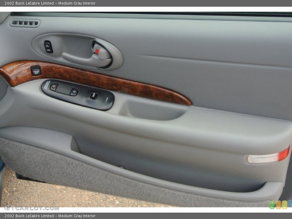 Medium Gray Interior Door Panel for the 2002 Buick LeSabre Limited #82659431