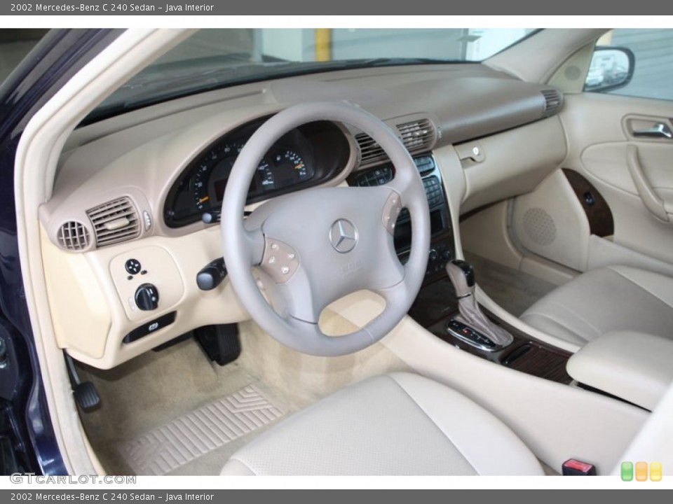 Java Interior Dashboard for the 2002 Mercedes-Benz C 240 Sedan #82662269