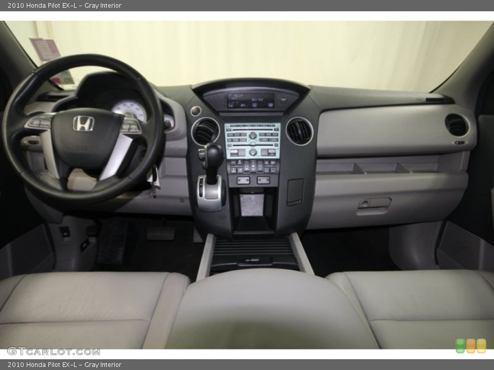 Gray Interior Dashboard for the 2010 Honda Pilot EX-L #82664852