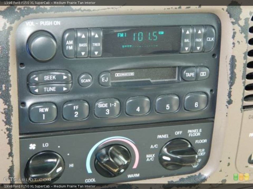 Medium Prairie Tan Interior Controls for the 1998 Ford F150 XL SuperCab #82671842