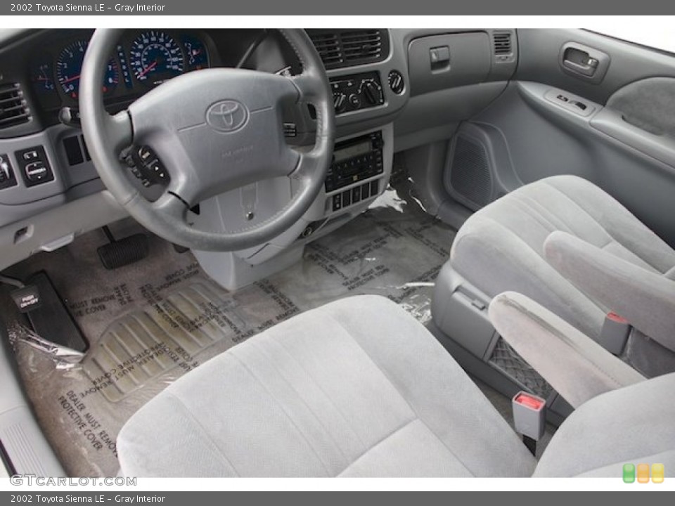 Gray 2002 Toyota Sienna Interiors