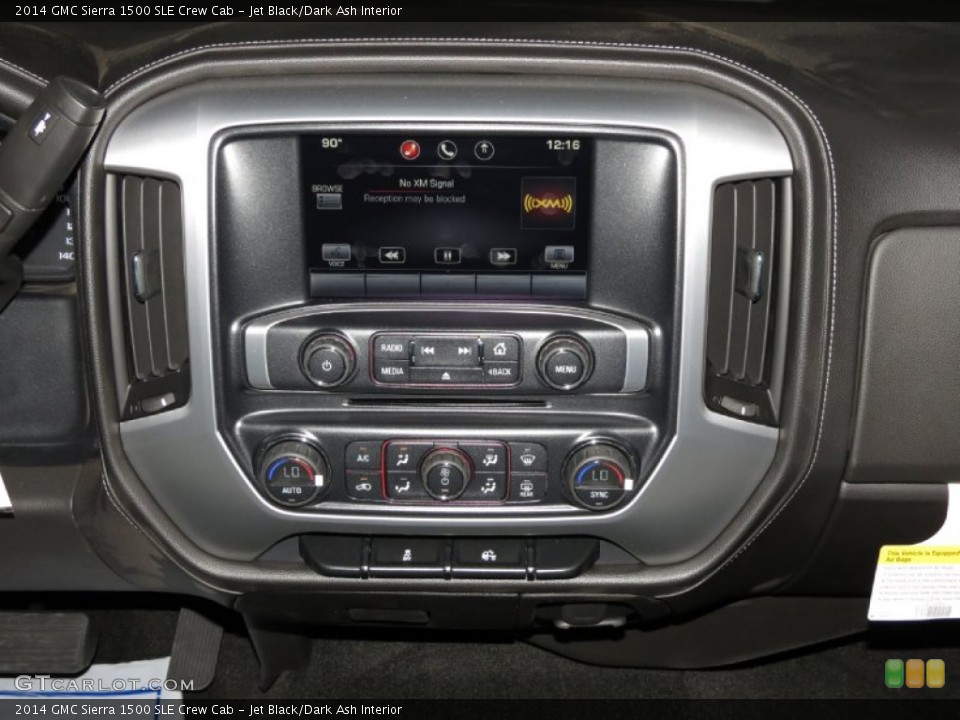 Jet Black/Dark Ash Interior Controls for the 2014 GMC Sierra 1500 SLE Crew Cab #82675087