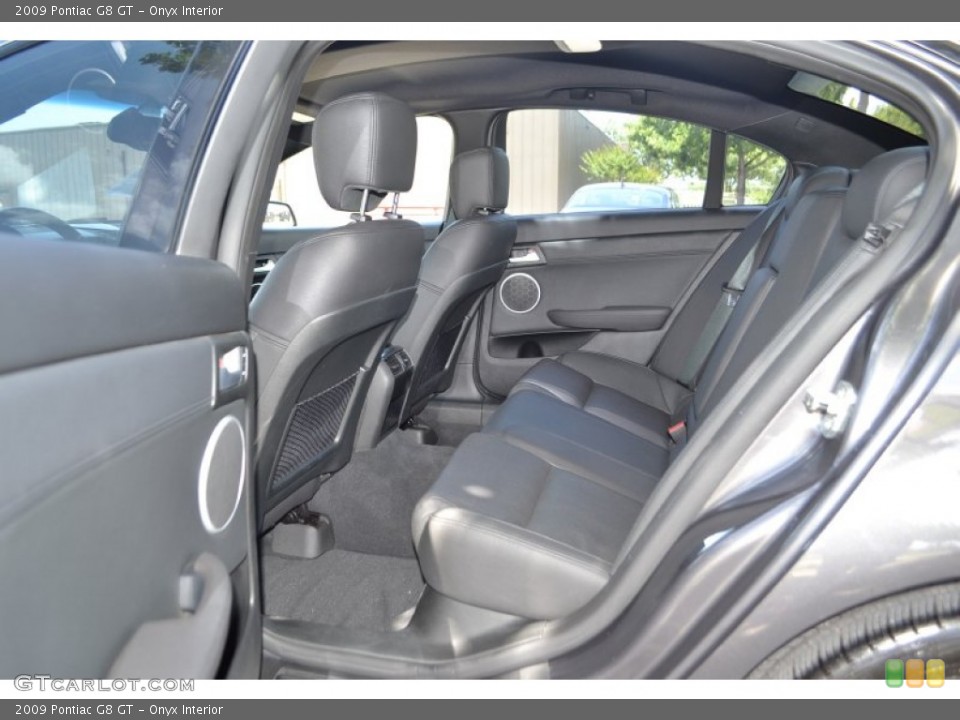 Onyx Interior Rear Seat for the 2009 Pontiac G8 GT #82677031