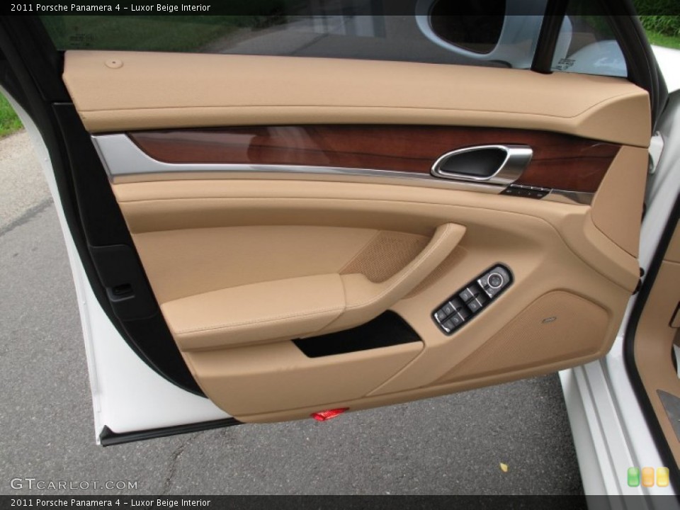 Luxor Beige Interior Door Panel for the 2011 Porsche Panamera 4 #82684846