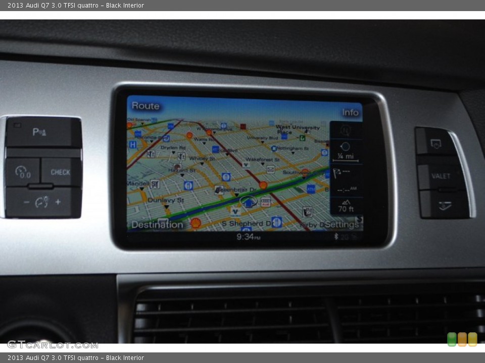 Black Interior Navigation for the 2013 Audi Q7 3.0 TFSI quattro #82695775