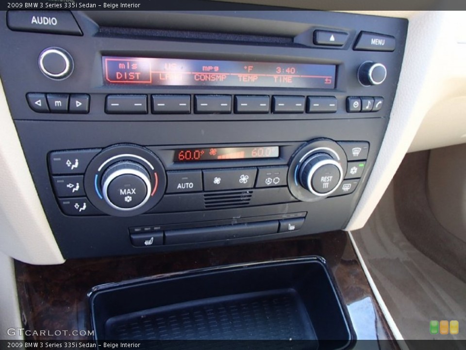 Beige Interior Controls for the 2009 BMW 3 Series 335i Sedan #82701022