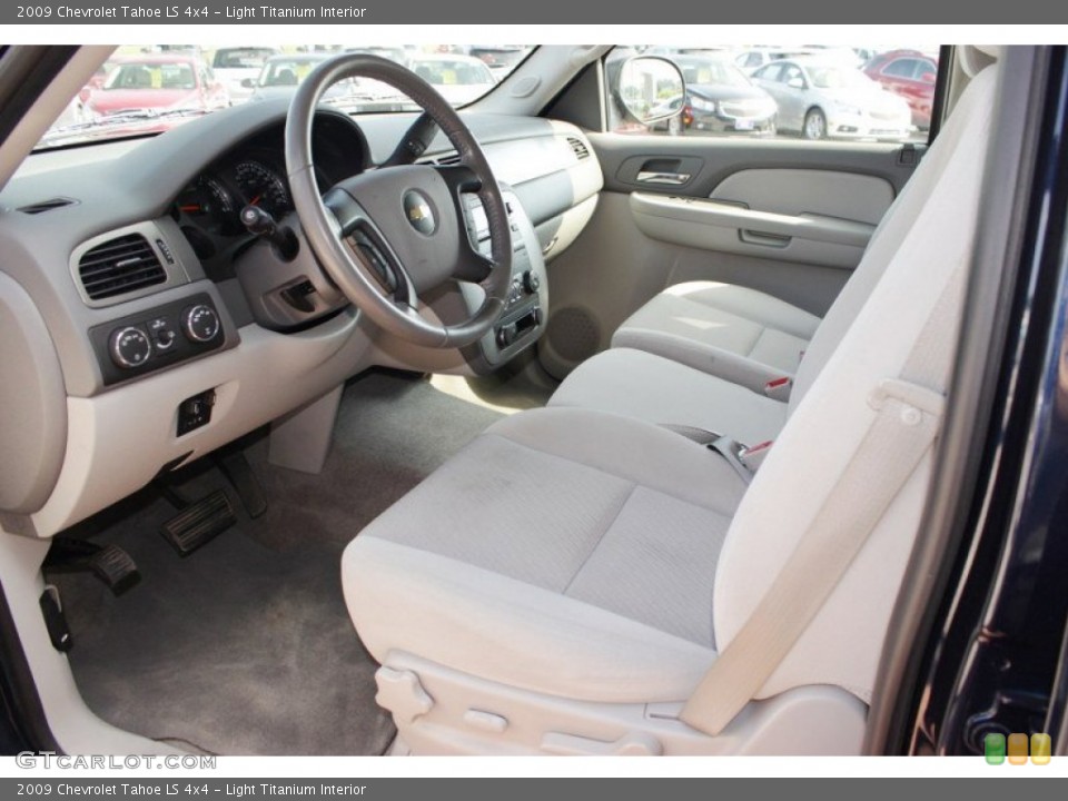 Light Titanium Interior Front Seat for the 2009 Chevrolet Tahoe LS 4x4 #82709982