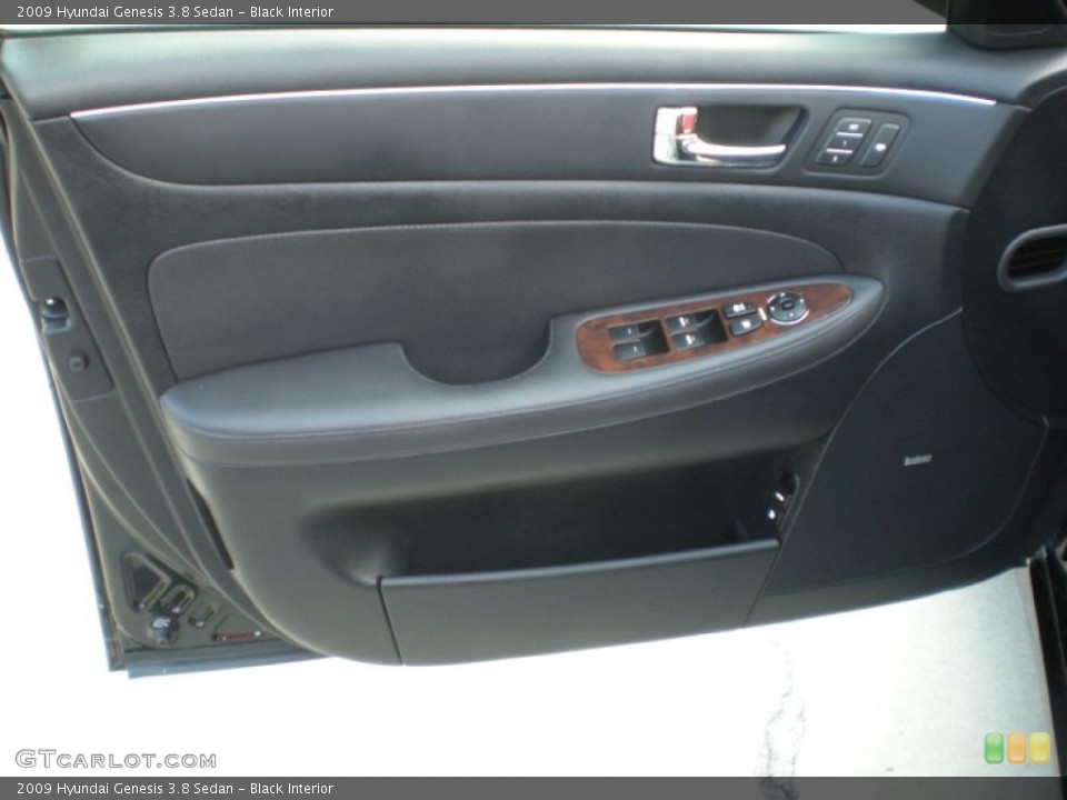 Black Interior Door Panel for the 2009 Hyundai Genesis 3.8 Sedan #82710097