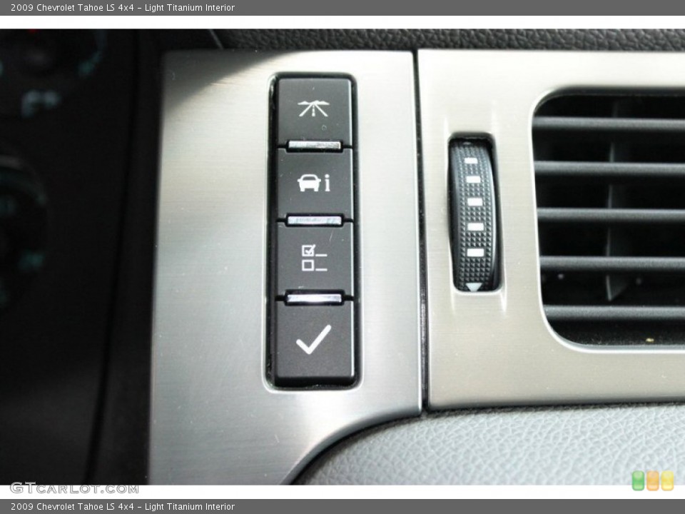Light Titanium Interior Controls for the 2009 Chevrolet Tahoe LS 4x4 #82710204