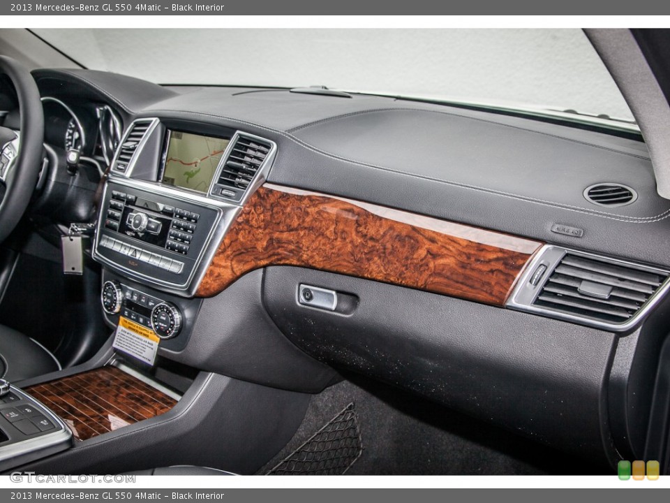 Black Interior Dashboard for the 2013 Mercedes-Benz GL 550 4Matic #82716431
