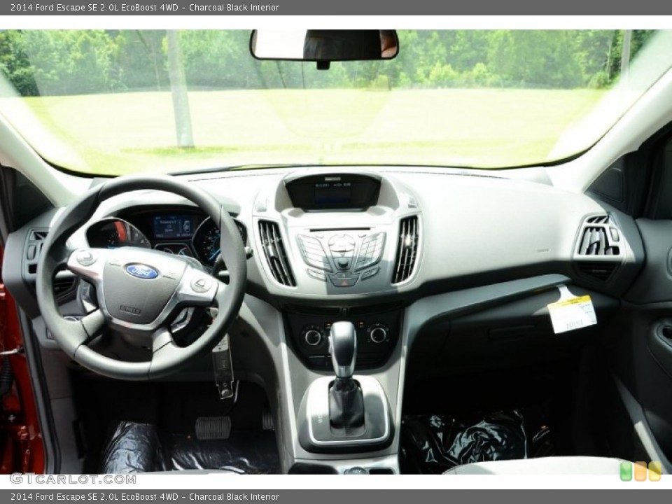 Charcoal Black Interior Dashboard for the 2014 Ford Escape SE 2.0L EcoBoost 4WD #82733714