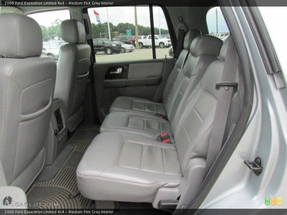 Medium Flint Grey Interior Rear Seat for the 2006 Ford Expedition Limited 4x4 #82733911