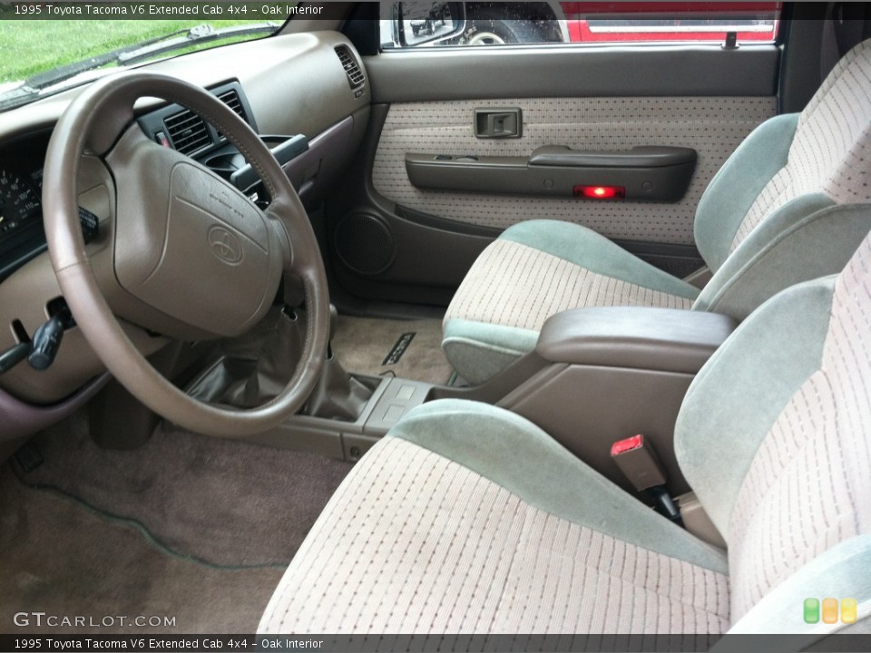 Oak Interior Photo for the 1995 Toyota Tacoma V6 Extended Cab 4x4 #82742323
