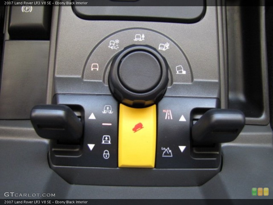 Ebony Black Interior Controls for the 2007 Land Rover LR3 V8 SE #82744381