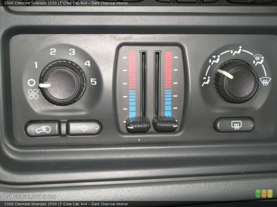Dark Charcoal Interior Controls for the 2006 Chevrolet Silverado 1500 LT Crew Cab 4x4 #82761945
