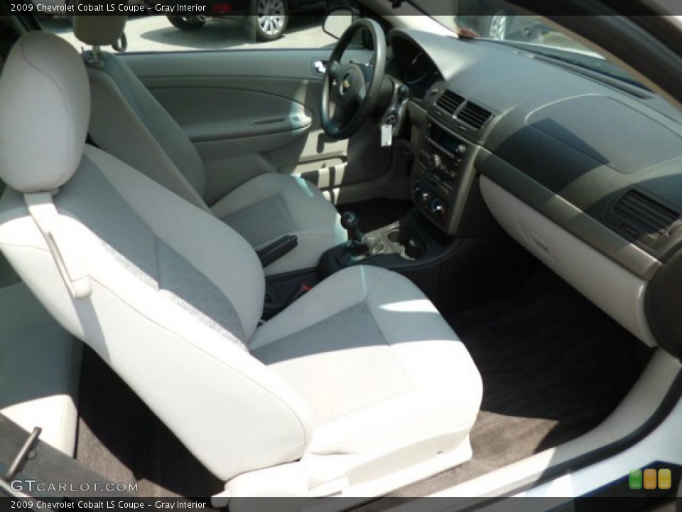 Gray Interior Photo for the 2009 Chevrolet Cobalt LS Coupe #82773450