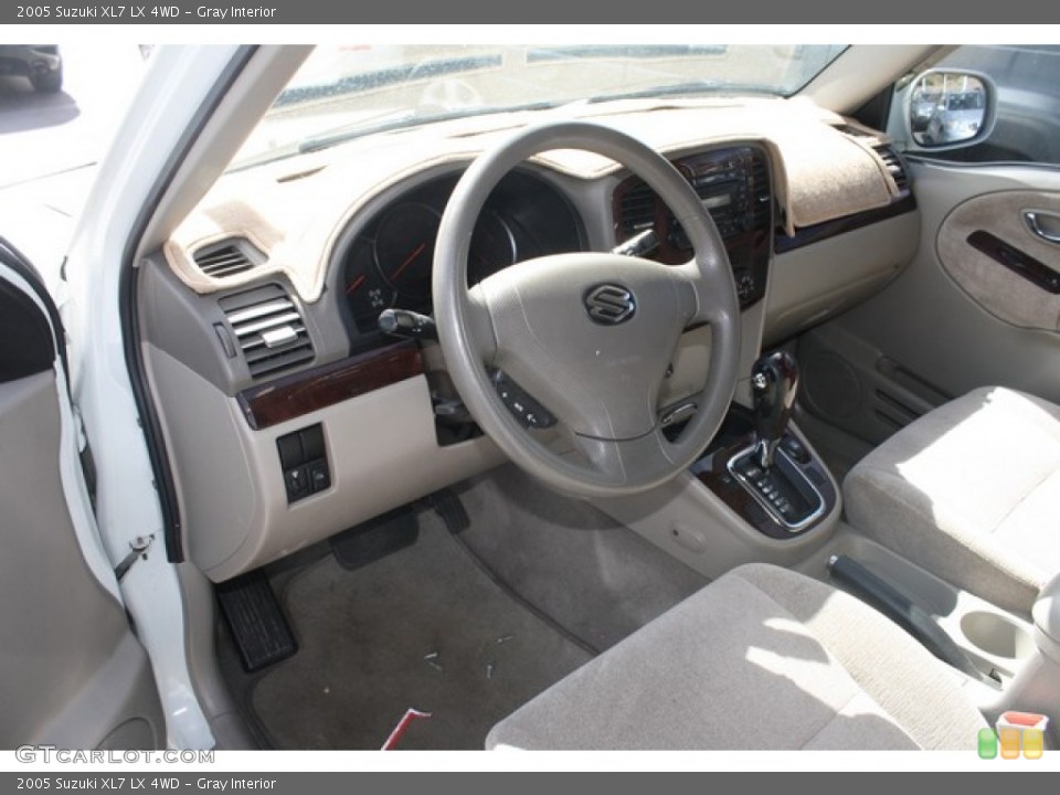 Gray Interior Prime Interior for the 2005 Suzuki XL7 LX 4WD #82774124
