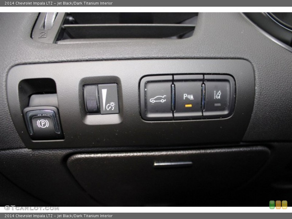 Jet Black/Dark Titanium Interior Controls for the 2014 Chevrolet Impala LTZ #82774902