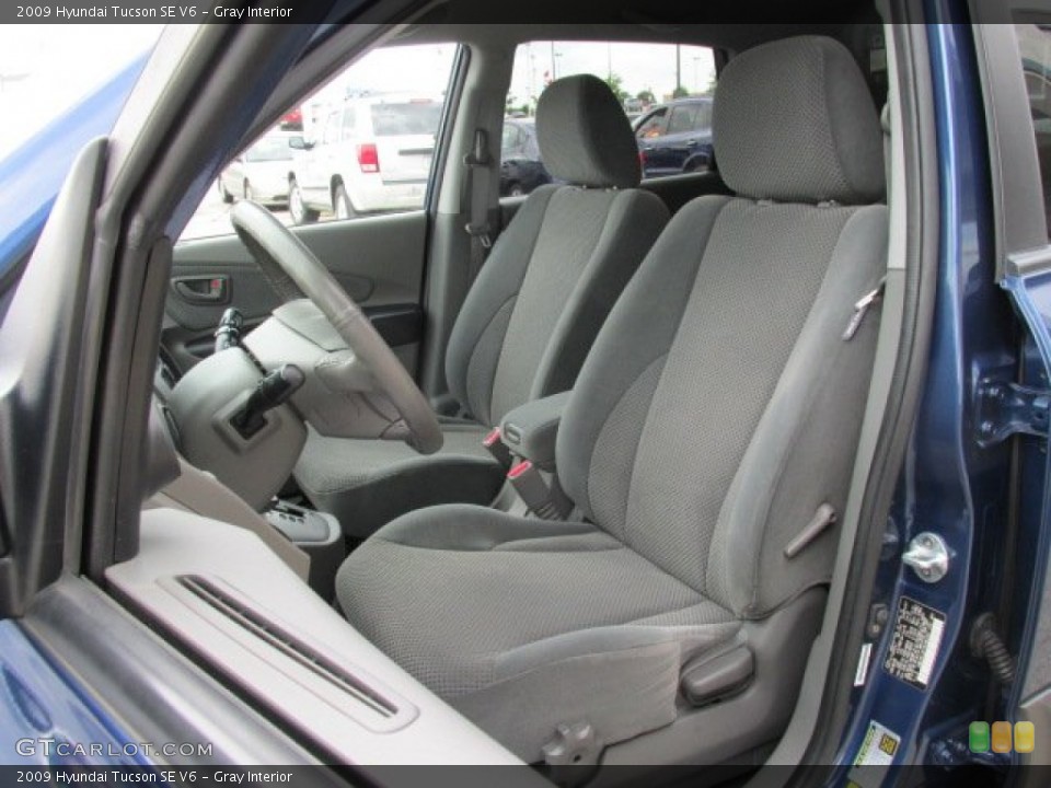 Gray Interior Front Seat for the 2009 Hyundai Tucson SE V6 #82777602