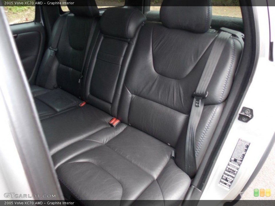 Graphite Interior Rear Seat for the 2005 Volvo XC70 AWD #82780470