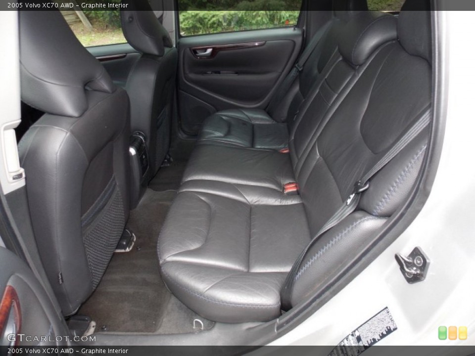 Graphite Interior Rear Seat for the 2005 Volvo XC70 AWD #82780490