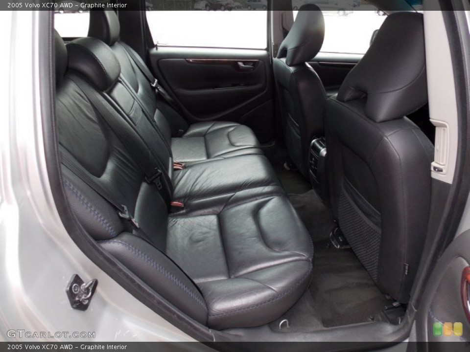 Graphite Interior Rear Seat for the 2005 Volvo XC70 AWD #82780593