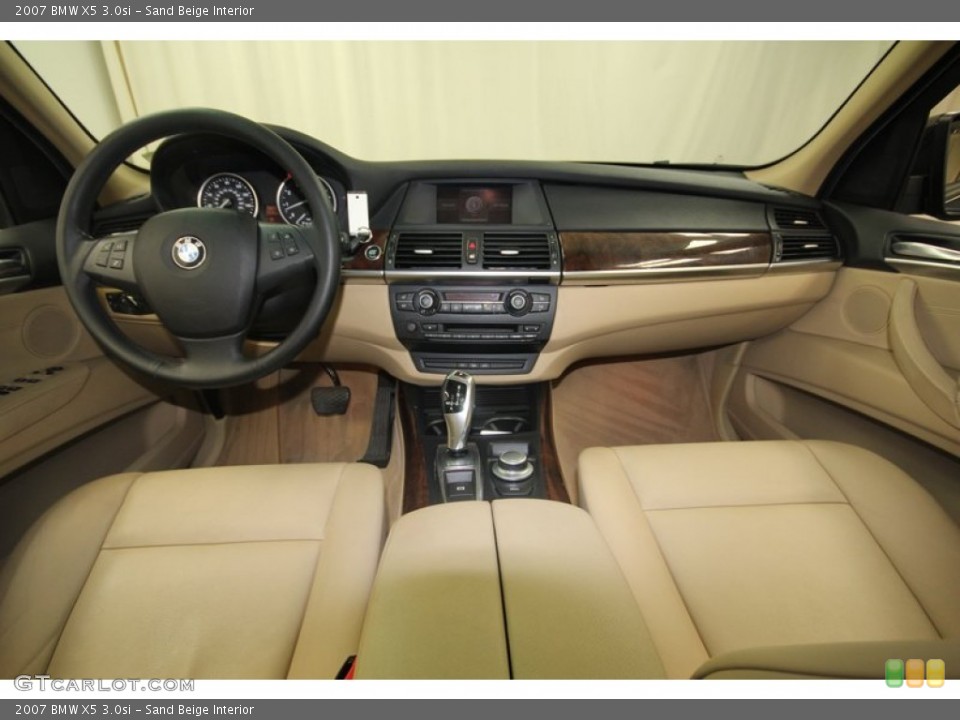 Sand Beige Interior Dashboard for the 2007 BMW X5 3.0si #82783300