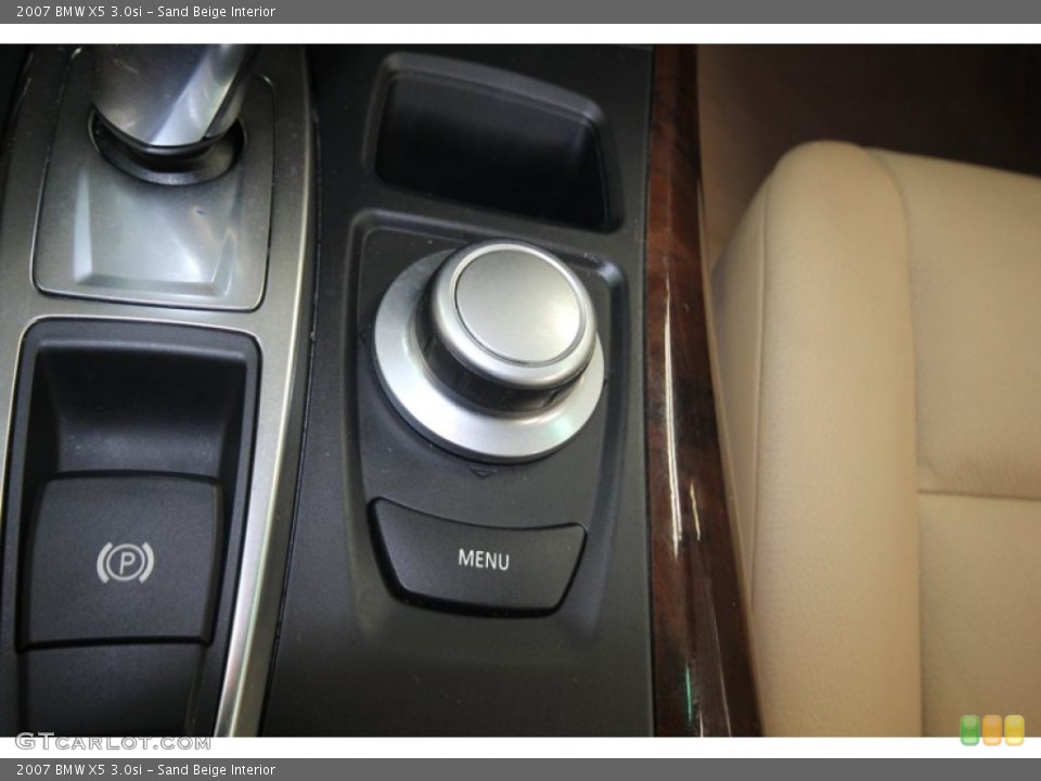 Sand Beige Interior Controls for the 2007 BMW X5 3.0si #82783549