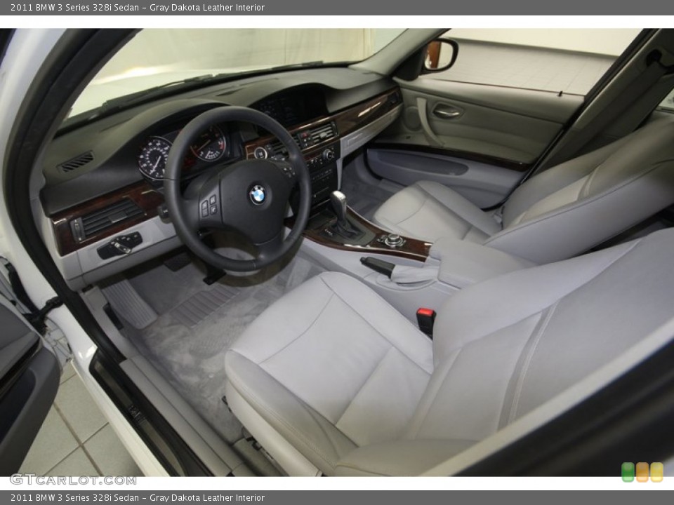 Gray Dakota Leather Interior Photo for the 2011 BMW 3 Series 328i Sedan #82787170