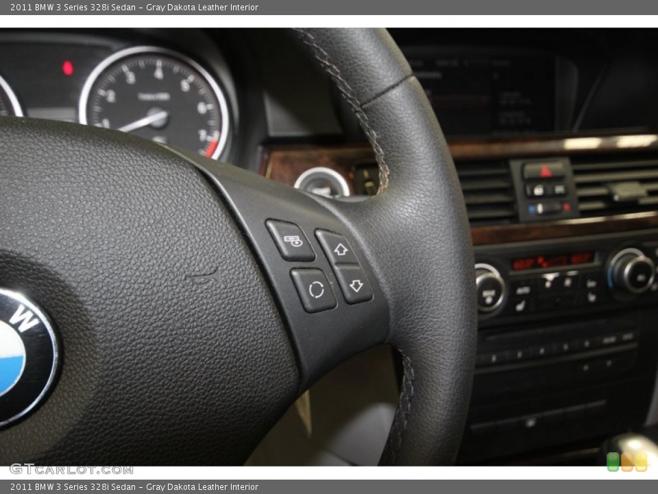 Gray Dakota Leather Interior Controls for the 2011 BMW 3 Series 328i Sedan #82787279