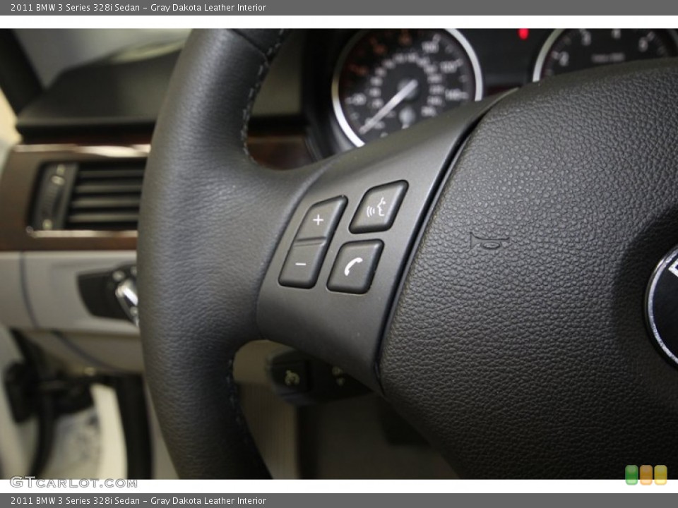 Gray Dakota Leather Interior Controls for the 2011 BMW 3 Series 328i Sedan #82787287