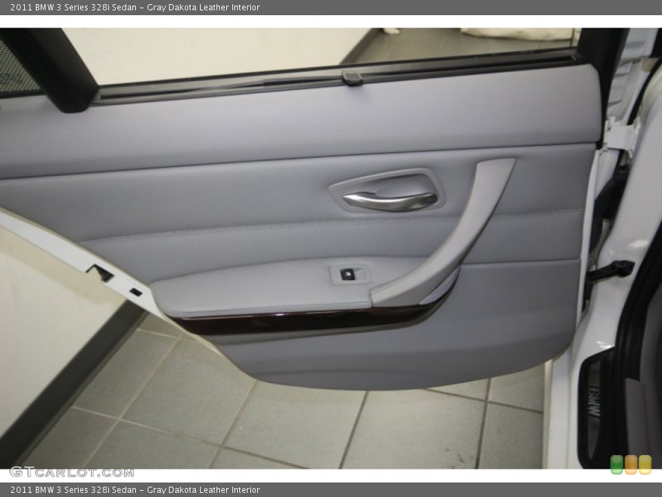 Gray Dakota Leather Interior Door Panel for the 2011 BMW 3 Series 328i Sedan #82787302