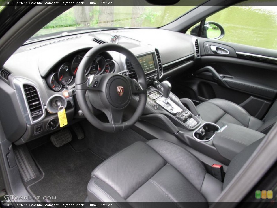 Black Interior Photo for the 2013 Porsche Cayenne  #82792518