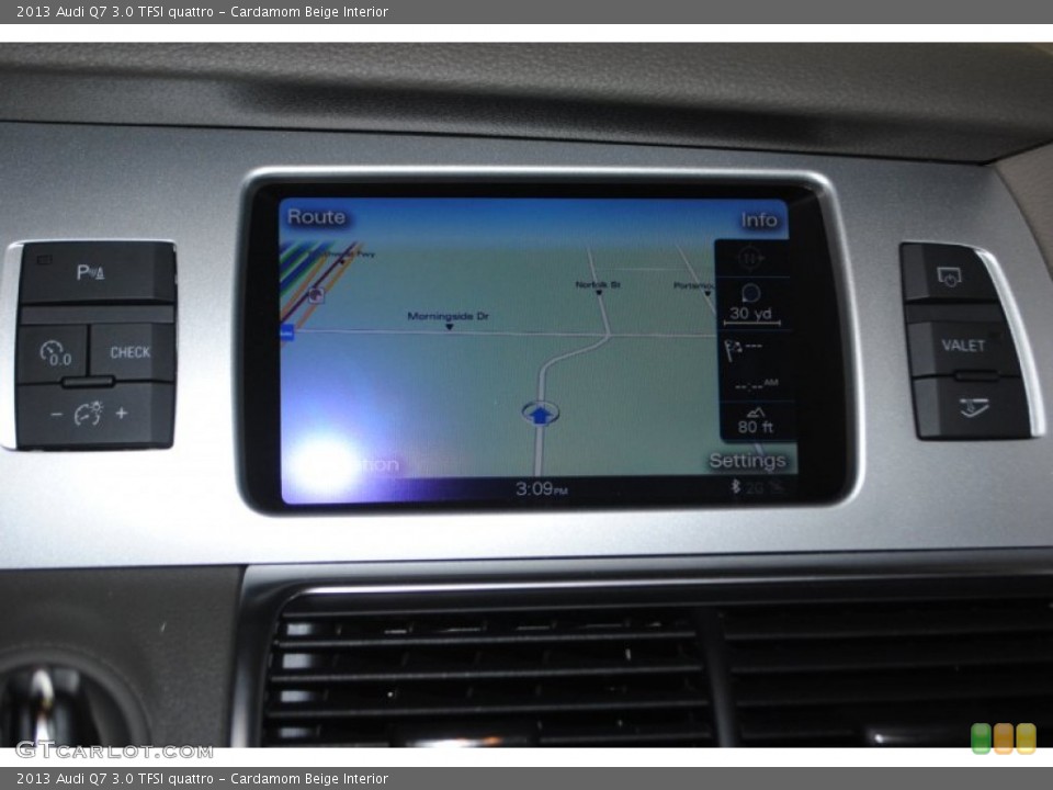 Cardamom Beige Interior Navigation for the 2013 Audi Q7 3.0 TFSI quattro #82806216