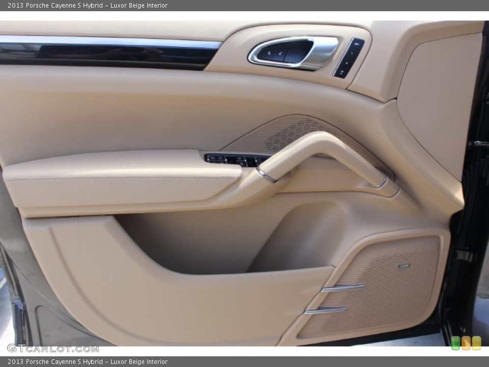 Luxor Beige Interior Door Panel for the 2013 Porsche Cayenne S Hybrid #82810294